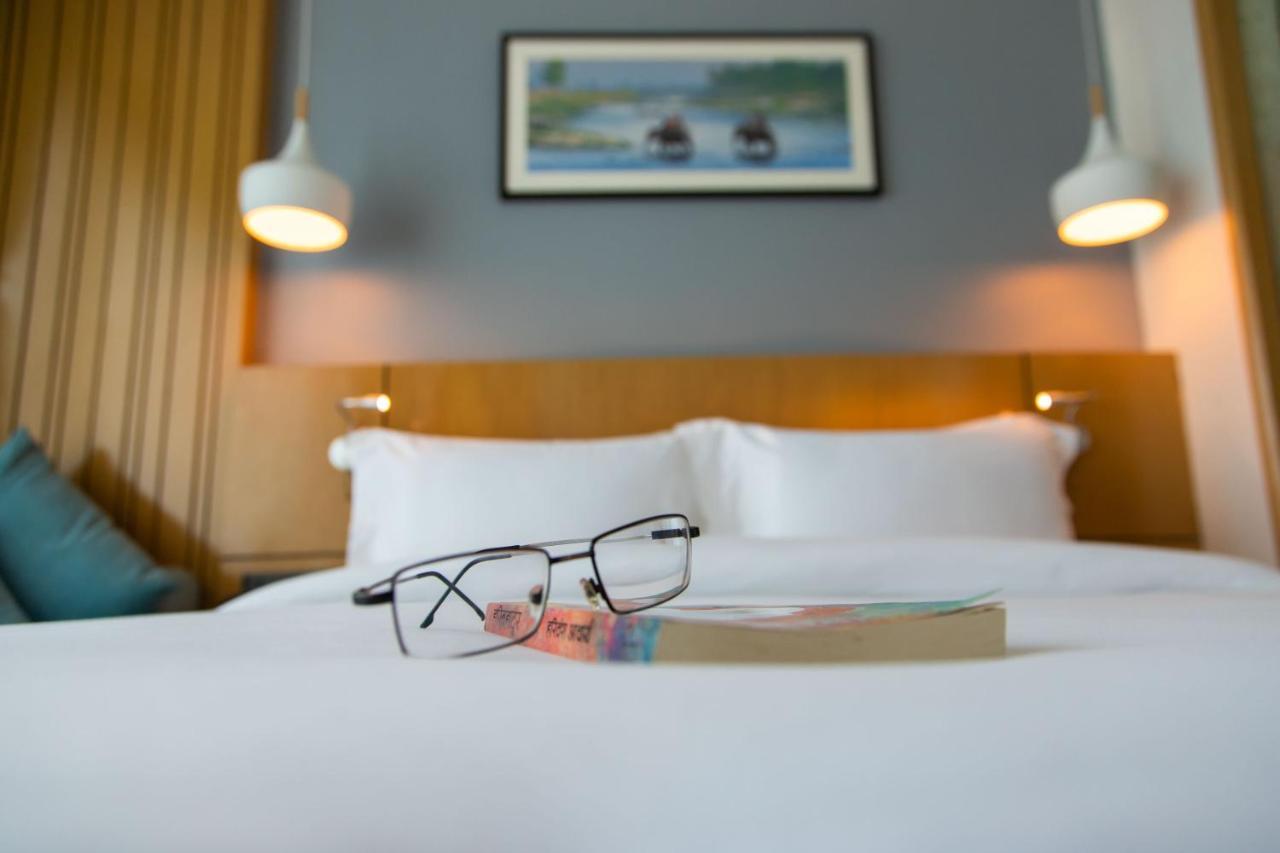 Hotel Siraichuli Chitwan Bagian luar foto