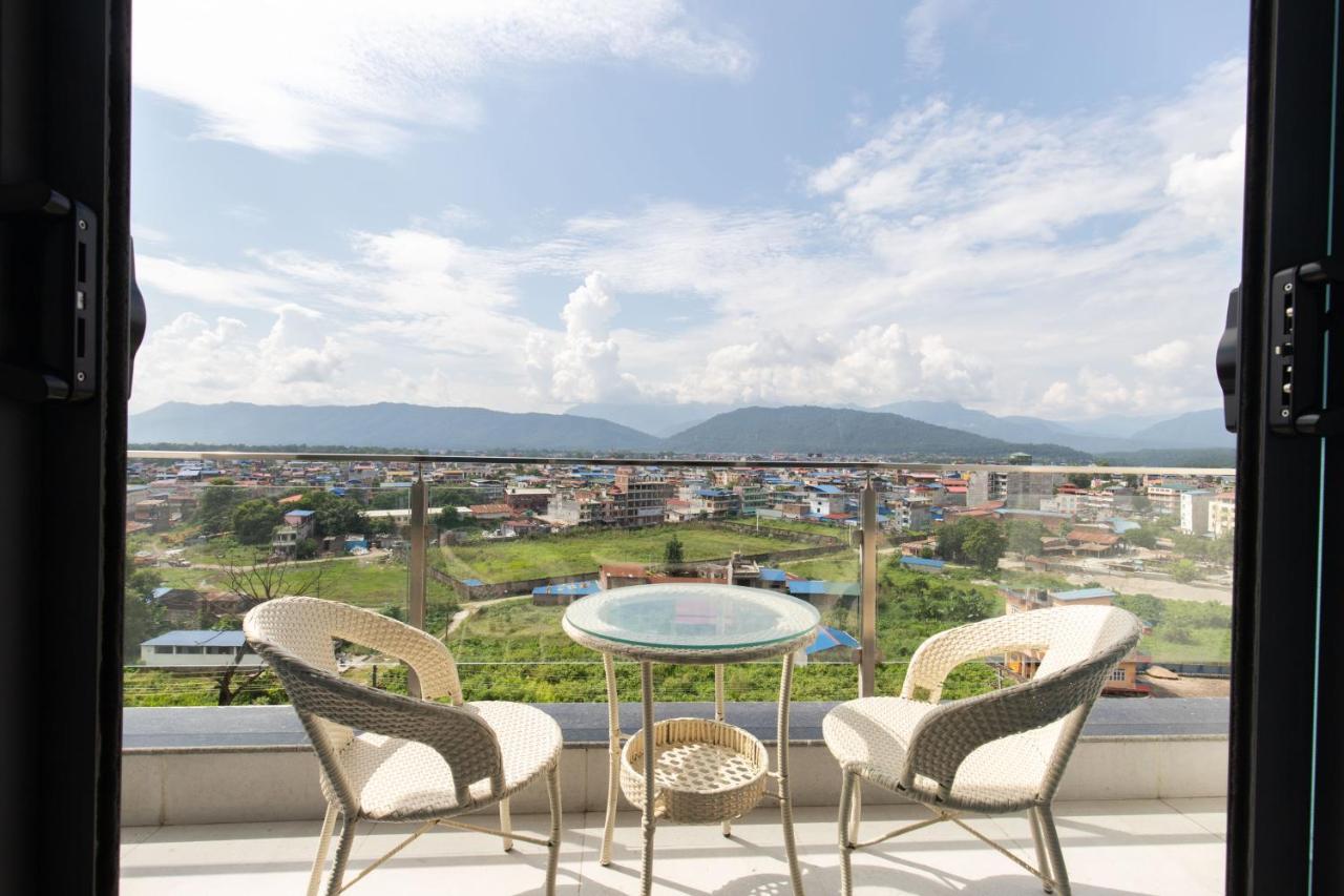 Hotel Siraichuli Chitwan Bagian luar foto