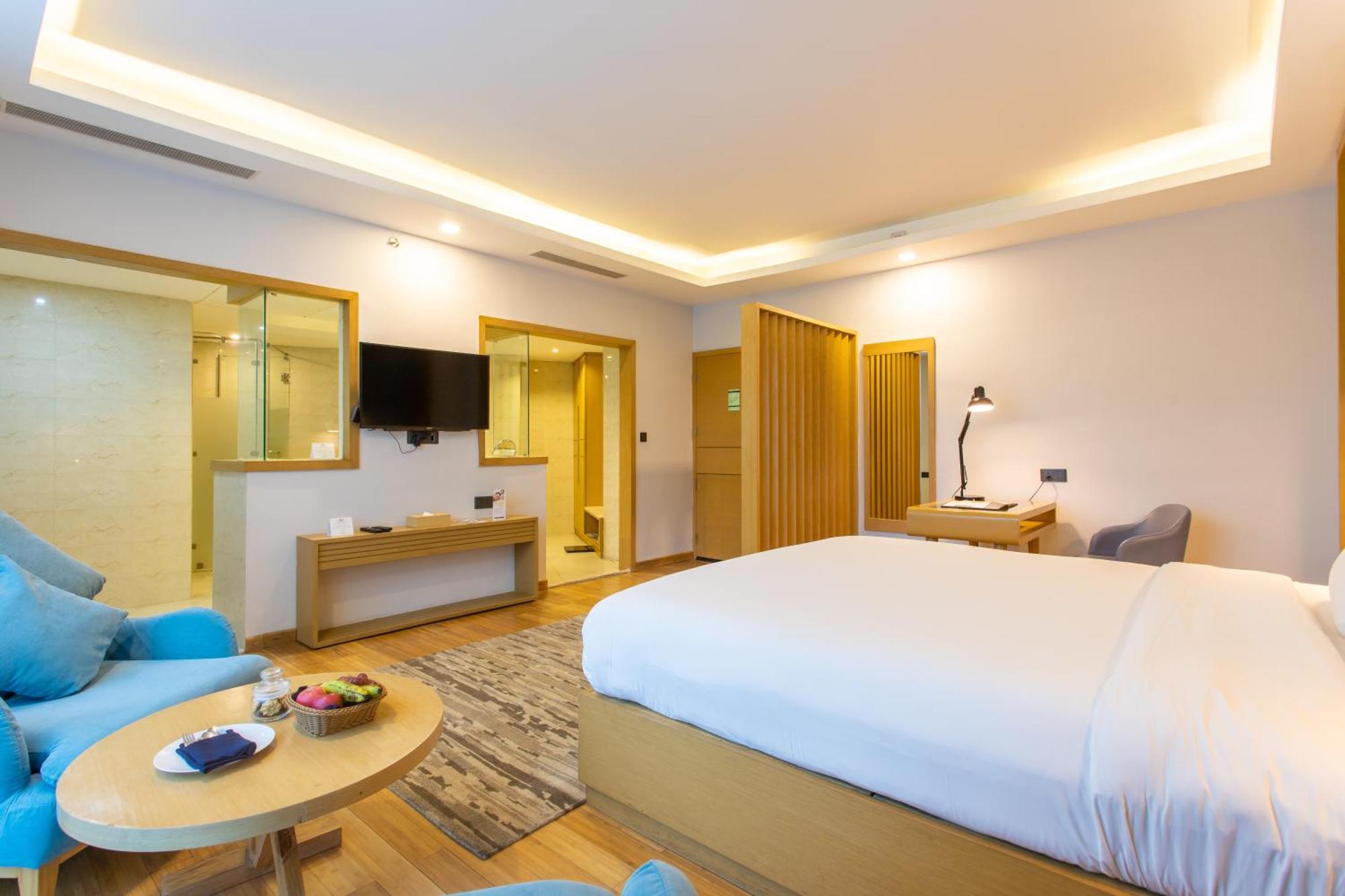Hotel Siraichuli Chitwan Bagian luar foto